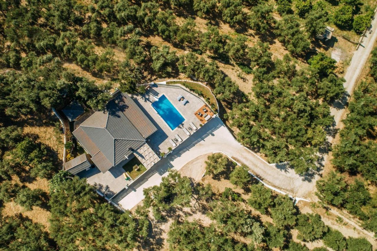 Villa Venia - Cozy Escape With Scenic Sew View, By Zantewize Tragaki